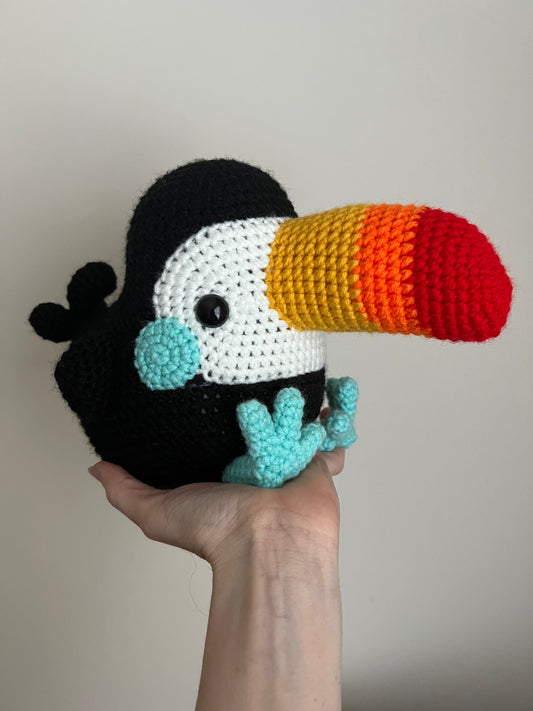 Toucan Amigurumi